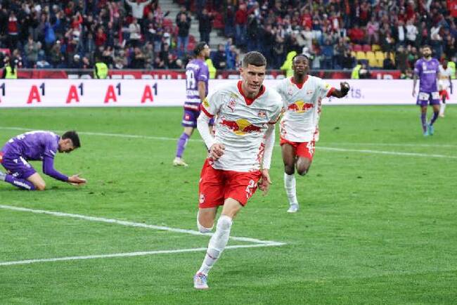 Màn chạm trán nảy lửa giữa Red Bull Salzburg vs Qarabag